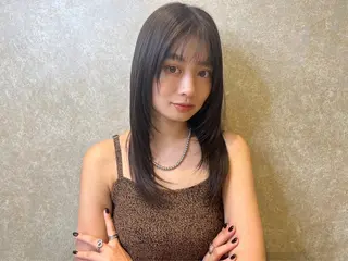 ミディアム Aono'Ba／LOVERS所属・河野 優希のヘアスタイル