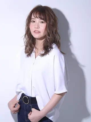 ミディアム 竹井 寛喜のヘアスタイル