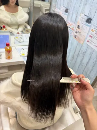 セミロング 【髪質改善カラー】 あむ·. ⟡ 🖤のヘアスタイル