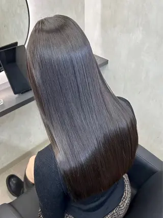 ロング ハイトーン/レイヤー カット岩田健斗/新宿のヘアスタイル