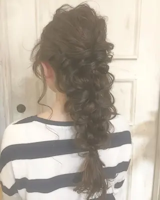 ロング ヘアアレンジ 榎園 由美のヘアスタイル