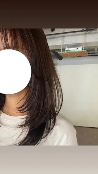 セミロング 髙畑 璃音のヘアスタイル