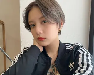 ショート hiyori/ レイヤーカット/ボブのヘアスタイル