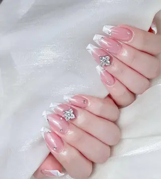 ネイル M🌷nail 長さだし専門店のネイルデザイン
