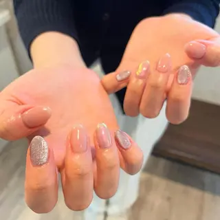 ネイル Lily Beauty天神西通り店所属・坂田 美生のネイルデザイン