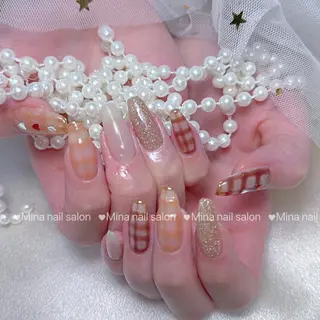 ネイル 🎀まゆ 🪽🐾のネイルデザイン