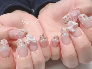 ネイル 芦辺 香奈のネイルデザイン