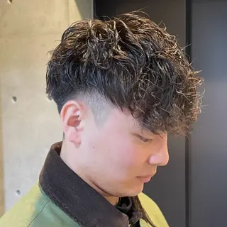 ショート パーマ メンズ 中崎町メンズパーマ/ シャドウ/山下拓実のヘアスタイル