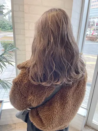 ロング カラー ケアブリーチ /髪質 改善/古橋圭史郎のヘアスタイル