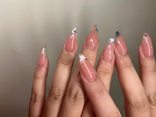 ネイル remplir所属・RANUN さおりのネイルデザイン