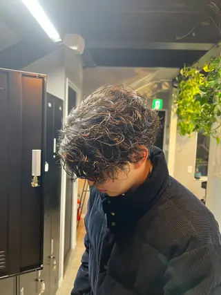 ショート パーマ メンズ est hair mar所属・艶カラー/ツイスパ/ 無造作パーマ　久保のヘアスタイル