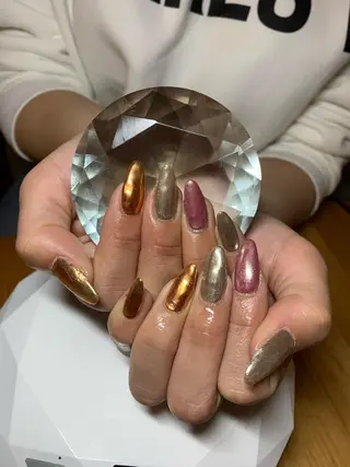 ネイル LAVISH nail salonのネイルデザイン