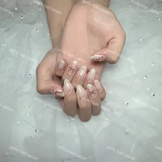 ネイル shineジェル& チップ長さだしのネイルデザイン