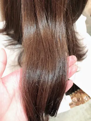 ミディアム カラー Liliane所属・吉田 彩花のマツエク・マツパデザイン