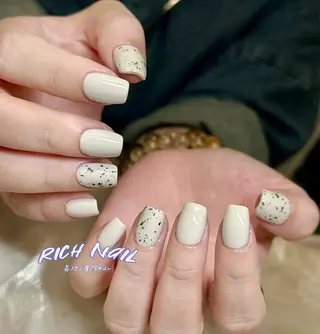 ネイル 南 ひよりのネイルデザイン