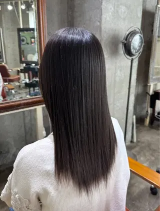 ロング 艶カラー/髪質改善 🩶Yukiのヘアスタイル
