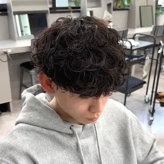 メンズ 🎖️似合わせメンズ パーマ🎖️カネキのヘアスタイル