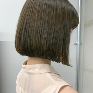 ミディアム カラー 透明感/オリーブ/ グレージュ/YUKAのヘアスタイル