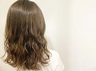 ロング カラー あべ ゆうかのヘアスタイル