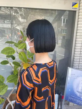 ショート StellA所属・アートディレクター ワダヒサノリのヘアスタイル