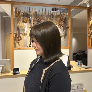 カラー 松尾 麗実のヘアスタイル