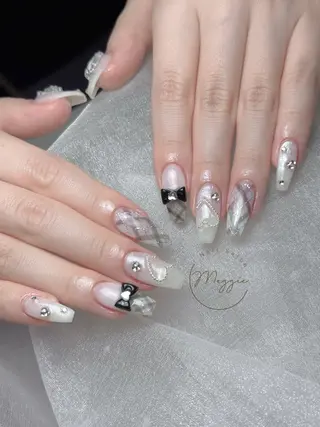 ネイル Maggie Nail🦩のネイルデザイン
