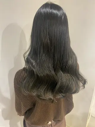 ロング カラー scene.池袋所属・scene. haraのヘアスタイル