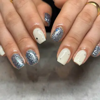 ネイル Lusso🫧 Ayaneのネイルデザイン