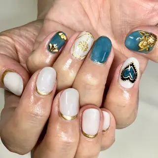 カラー ネイル マツエク・マツパ 福田 加奈のネイルデザイン