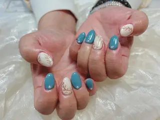 ネイル ネイルサロンブラン ゆず🍀のネイルデザイン