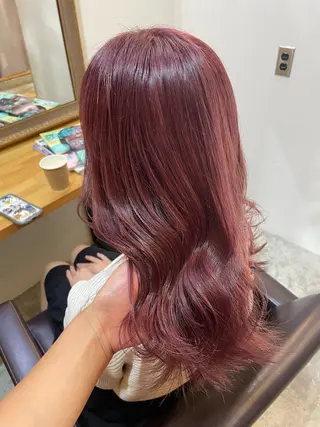 ミディアム カラー 艶カラー/ハイトーン Anjuのヘアスタイル