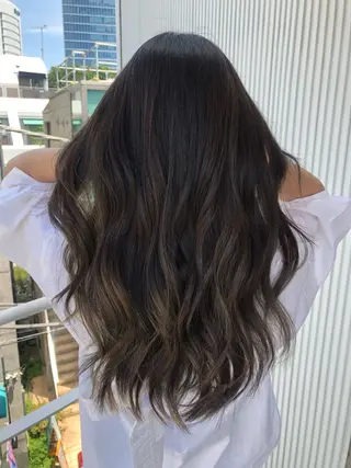 セミロング カラー ハイライト/透明感 カラー🏝️あんじゅのヘアスタイル