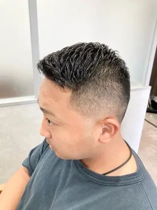 ショート メンズ パーマ職人 矢部絢一のヘアスタイル