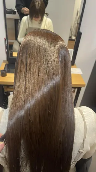 セミロング 髪質改善 suzukiのヘアスタイル