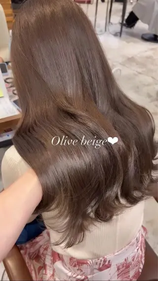 ロング 松下 奈央のヘアスタイル