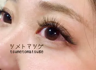 セミロング マツエク・マツパ ツメトマツゲ .のネイルデザイン