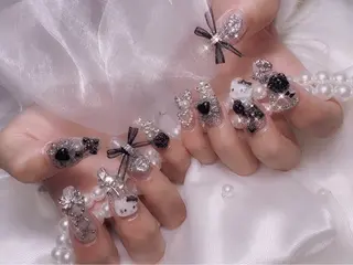 ネイル emu enyaのネイルデザイン