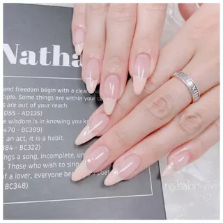 ネイル ＶＩＶＩ nailsalonのネイルデザイン