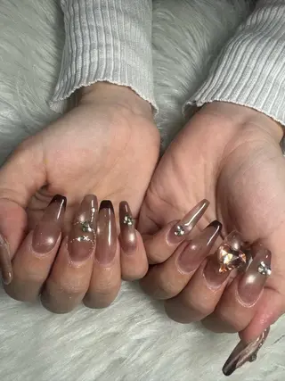 ネイル LAVISH nail salonのネイルデザイン