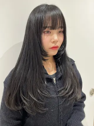 ロング カラー 🔆艶髪トレンドヘア YUZU🪸のヘアスタイル