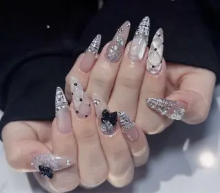 ネイル D-BEAUTY Nailsalonのネイルデザイン