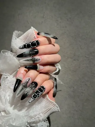 ネイル I-nailロング /ワンホン/キラキラのネイルデザイン