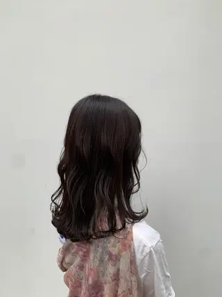 セミロング 🎀FERIA梅田 出村谷　沙保🎀のヘアスタイル