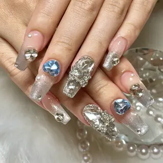 ネイル 爪屋所属・橋本 里香のネイルデザイン