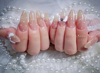 ネイル She   Nail所属・ISA_ BELLAのネイルデザイン