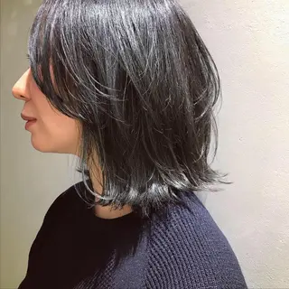 ミディアム カラー 佐伯 和佳のヘアスタイル