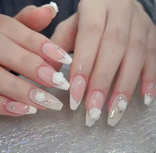 ネイル Hin Nail Osaka所属・Hin Nailsのネイルデザイン