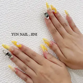 ネイル 🌈Yun nail hyejin💋のネイルデザイン