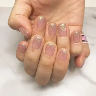 ネイル 椿森 美瑠紅の眉毛・アイブロウイメージ