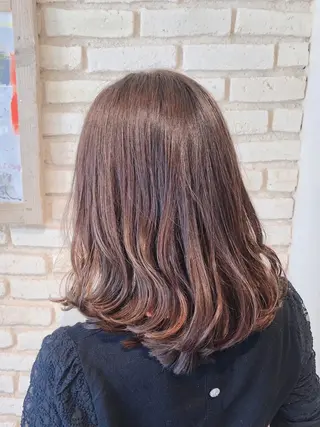 ミディアム カラー oasis(オアシス)所属・oasis/吉岡 /白髪の悩み解決へのヘアスタイル